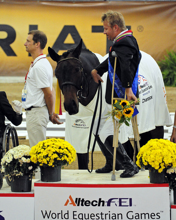 Para 1b Gold Medalist Lee Pearson & Gentleman_GRB_Photo by Kim MacMillan_DSC_2762