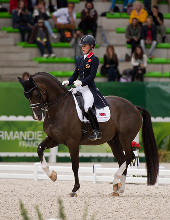 CharlotteDujardin& Valegro_by Allen MacMillan_AGM_4054 Normandy 2014